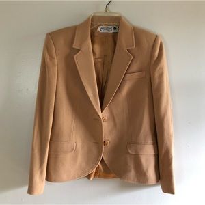 Vintage beige jacket wool blend tan two button business prep blazer